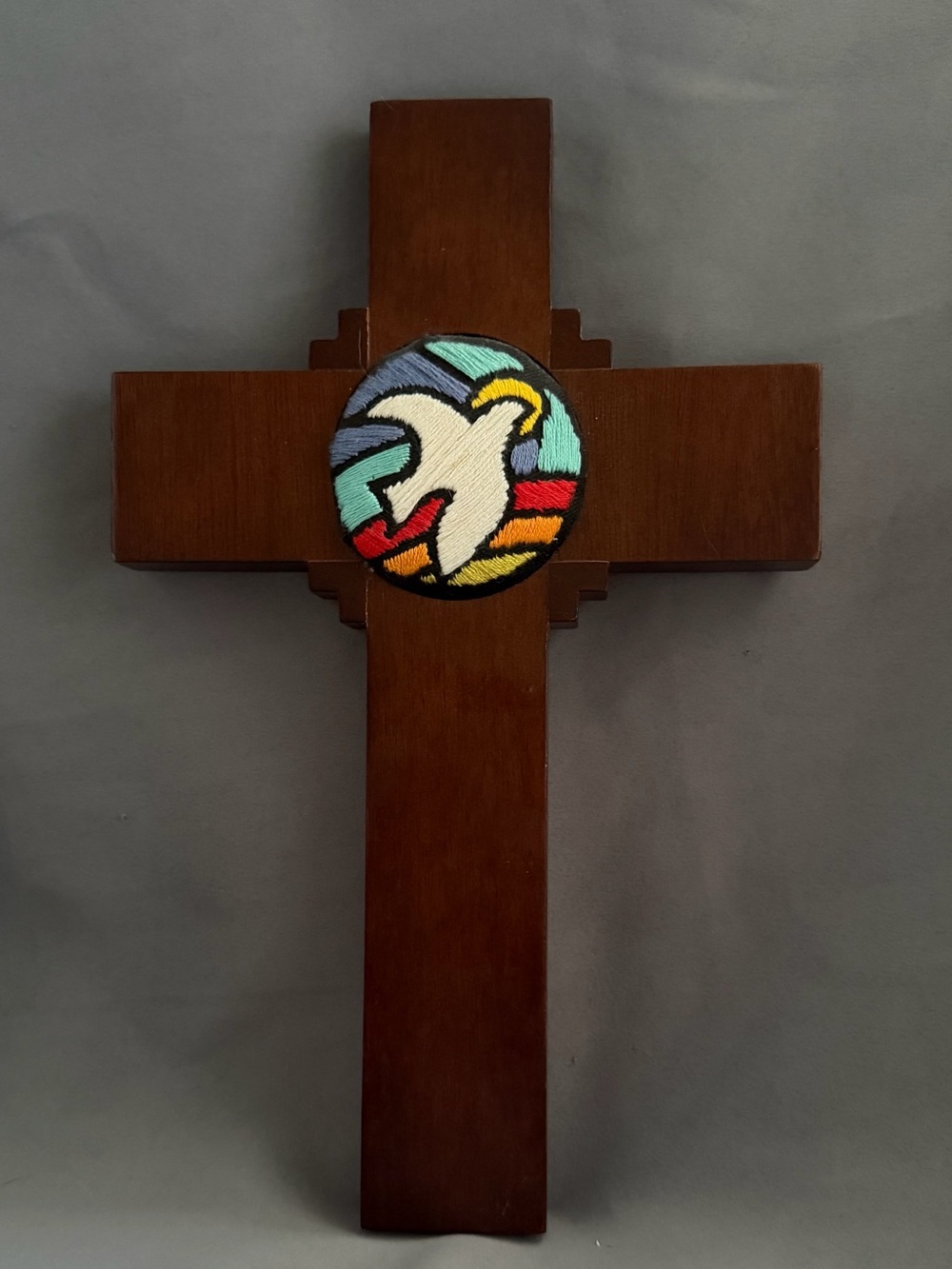 Vintage The Creative Circle Wooden Cross Handmade Crewel Embroidered Decor Dove